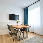 Deluxe Friedrichstrasse Apartman