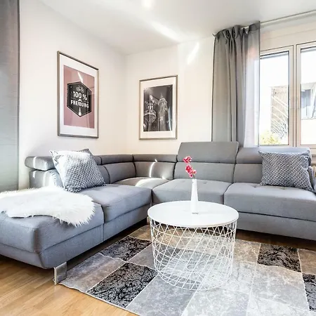 Deluxe Friedrichstrasse فرايبورغ
